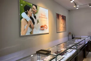 Huy Thanh Jewelry image