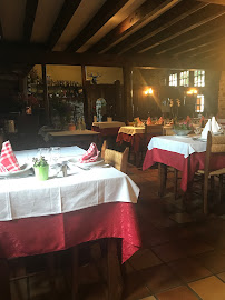 Atmosphère du Restaurant La Ferme du Léondou à Saint-Salvadour - n°7