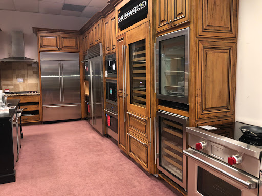 Appliance Store «Queen City Audio Video & Appliances», reviews and photos, 7320 E Independence Blvd, Charlotte, NC 28227, USA