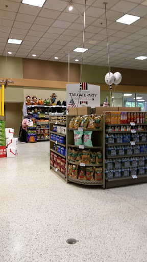 Publix Super Market at Macland Pointe Shopping Center image 6