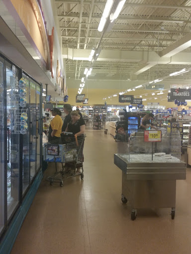 Supermarket «Giant», reviews and photos, 200 Rosewick Rd, La Plata, MD 20646, USA