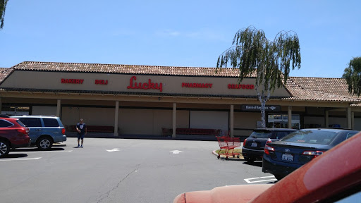 Shopping Mall «Pinole Vista Shopping Center», reviews and photos, 1440 Fitzgerald Dr, Pinole, CA 94564, USA