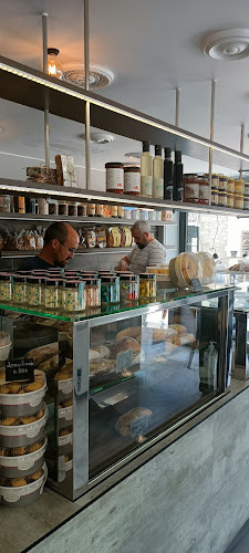 Κρητικά Εδέσματα - Καφετέρια