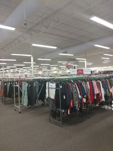 Clothing Store «Burlington Coat Factory», reviews and photos, 20 Haywood Rd, Greenville, SC 29607, USA