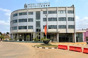 Hotel Terminus Ndalatando image