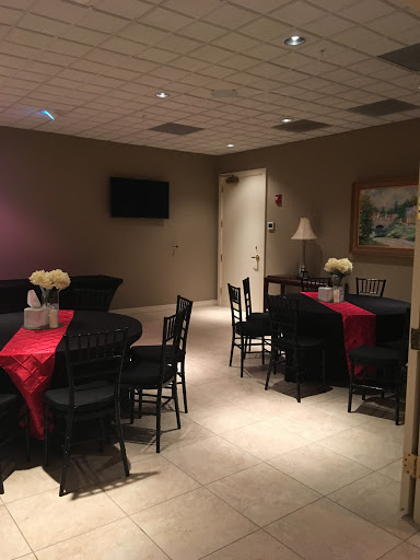 Funeral Home «Blount & Curry Funeral Home - Carrollwood Chapel», reviews and photos, 3207 W Bearss Ave, Tampa, FL 33618, USA