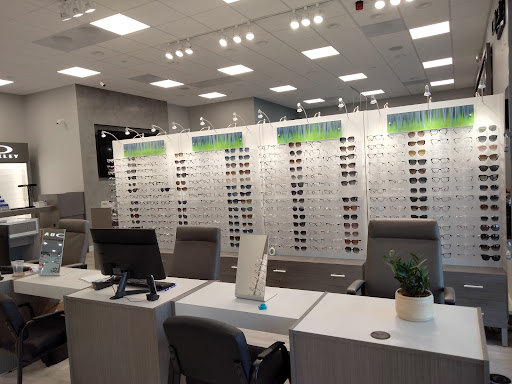Optometrist «Cloverdale Optometric Center», reviews and photos, 12672 Limonite Ave Ste 3F, Eastvale, CA 92880, USA