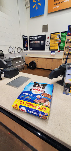 Tire Shop «Walmart Tires & Auto Parts», reviews and photos, 4004 Tuscarawas St W, Canton, OH 44708, USA