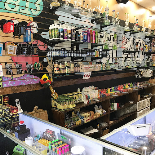 Reviews of Better Daze Smoke Shop in Tampa - Tobacco shop