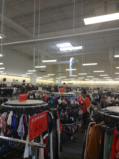 Department Store «Nordstrom Rack Tempe Marketplace», reviews and photos, 1900 E Rio Salado Pkwy, Tempe, AZ 85281, USA