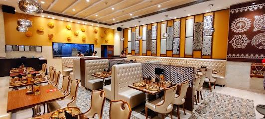Maharaja Bhog Premium Veg Thali - Floor 2, The Pavillion Mall, Senapati Bapat Rd, Chattushringi, Pune, Maharashtra 411006, India