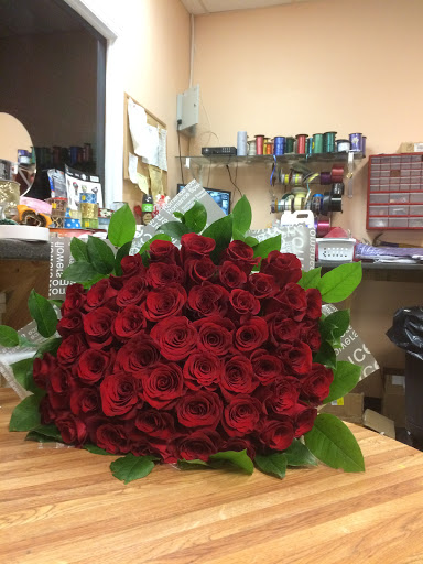 Florist «Beautiful Blooms Florist», reviews and photos, 7950 E Mississippi Ave, Denver, CO 80247, USA