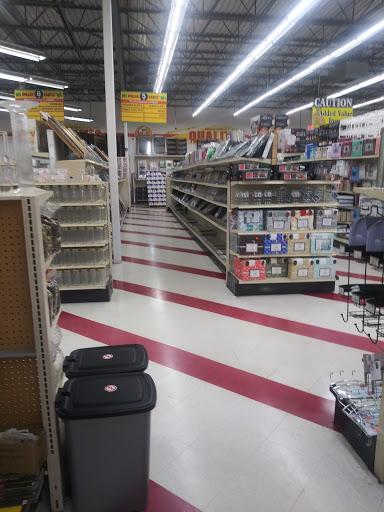 Variety Store «Dollar Castle», reviews and photos, 29611 Ford Rd, Garden City, MI 48135, USA