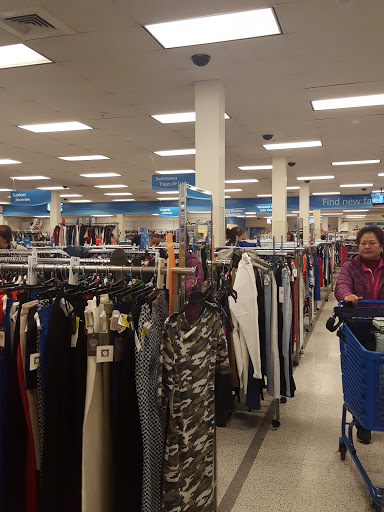 Clothing Store «Ross Dress for Less», reviews and photos, 349 N San Fernando Blvd, Burbank, CA 91502, USA