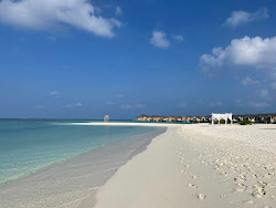 Foto von Strand des Cora Cora Resort Island und die siedlung