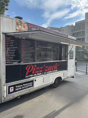 Pizz zack pizza au feu de bois à Villeurbanne