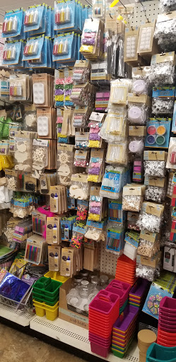 Dollar Store «Dollar Tree», reviews and photos, 250 SW 152nd St, Burien, WA 98166, USA