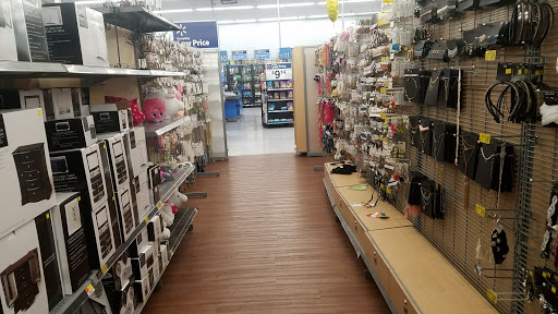 Discount Store «Walmart», reviews and photos, 2225 Plaza Pkwy, Modesto, CA 95350, USA