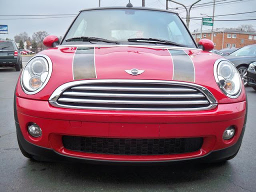 Used Car Dealer «Village Car Store», reviews and photos, 1390 Courtright Rd, Columbus, OH 43227, USA