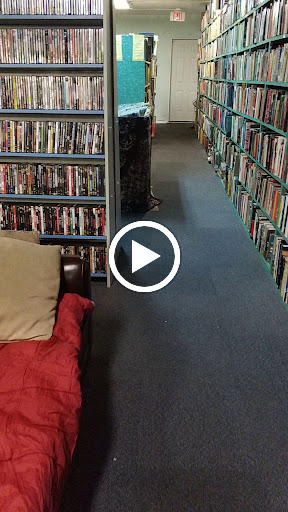 Used Book Store «Bay View Books And Music», reviews and photos, 2653 S Kinnickinnic Ave, Milwaukee, WI 53207, USA