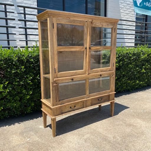 Furniture Store «Nadeau Dallas», reviews and photos, 1128 Longpoint Ave, Dallas, TX 75247, USA