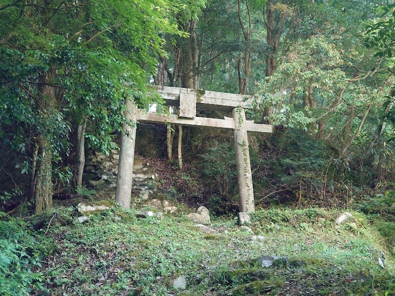 新田五社神社
