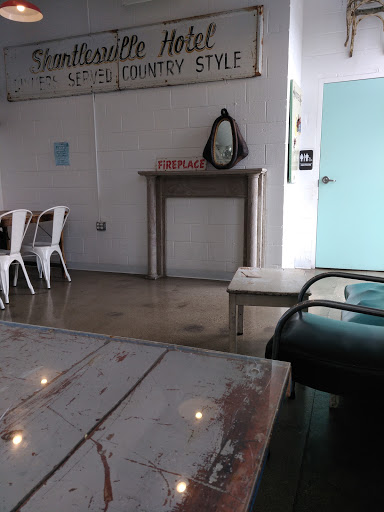 Donut Shop «The Dancing Donut», reviews and photos, 1134 E 54th St G, Indianapolis, IN 46220, USA