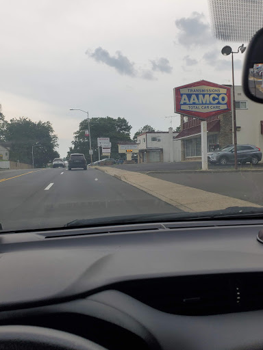 Car Dealer «Colonial Nissan Inc», reviews and photos, 117 Bustleton Pike, Feasterville-Trevose, PA 19053, USA