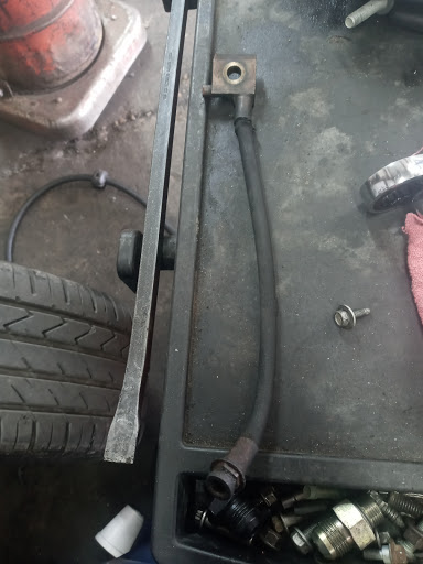 Auto Repair Shop «Gomez Garage», reviews and photos, 915 S Main St, Duncanville, TX 75137, USA