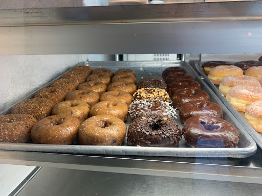 Donut Shop «Top Donut House», reviews and photos, 2725 W Orangethorpe Ave, Fullerton, CA 92833, USA