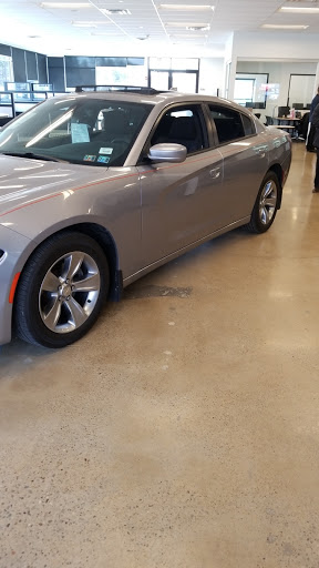 Used Car Dealer «DriveTime Used Cars», reviews and photos, 7211 McKnight Rd, Pittsburgh, PA 15237, USA