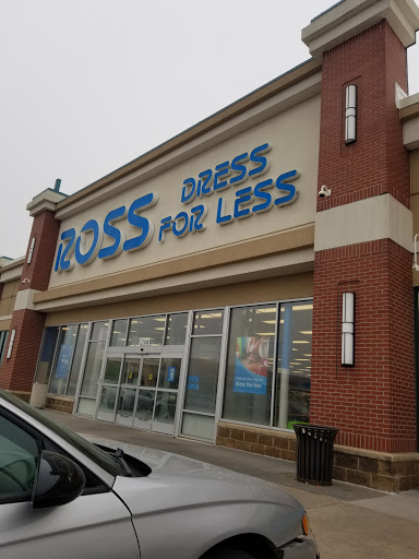 Clothing Store «Ross Dress for Less», reviews and photos, 8021 E Kellogg Dr, Wichita, KS 67207, USA