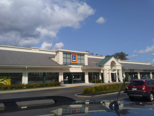 Supermarket «ALDI», reviews and photos, 6687 Pittsford Palmyra Rd, Fairport, NY 14450, USA