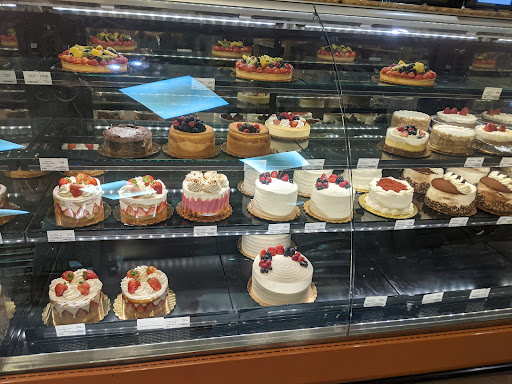 Grocery Store «Whole Foods Market», reviews and photos, 239 N Crescent Dr, Beverly Hills, CA 90210, USA