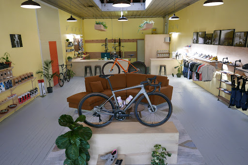 Free Lap Collective shop front