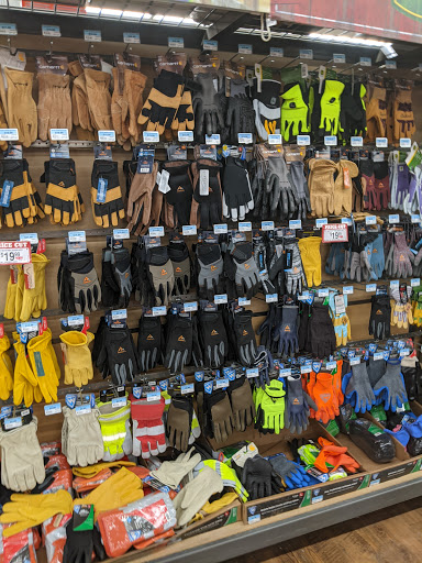 Home Improvement Store «Tractor Supply Co.», reviews and photos, 3015 S 23rd Ave, Greeley, CO 80631, USA