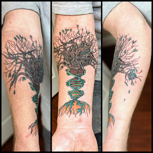 Explore dog groomer tattoo ideas, creative tattoo ideas in Pittsburg, available at NeonMoon Tattoo