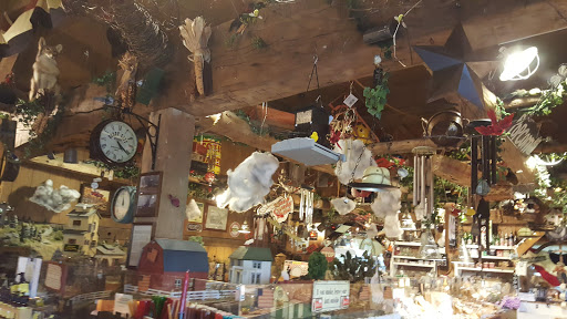 Grocery Store «Windy Acres Candy & Nut», reviews and photos, 6805 OH-73, Wilmington, OH 45177, USA