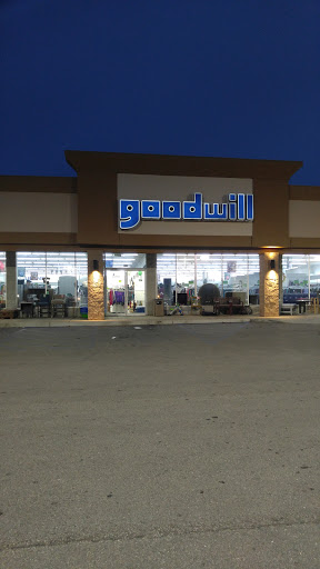 Thrift Store «Goodwill Retail Store of Rolla», reviews and photos