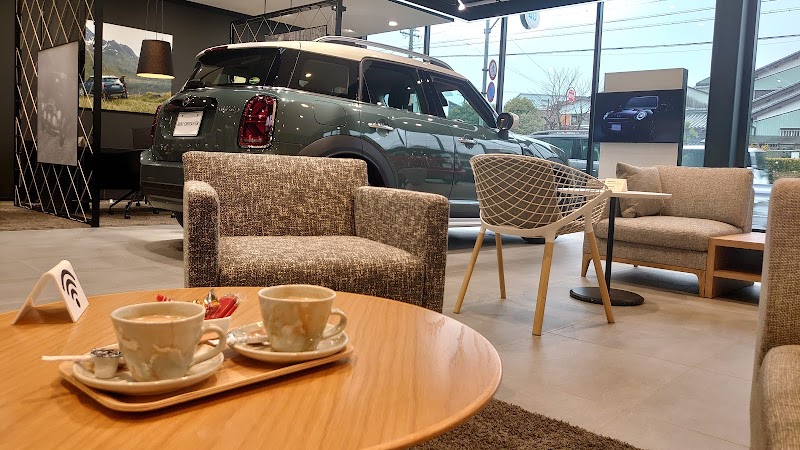 Mini 四日市 三重県四日市市金場町 ミニのディーラー グルコミ