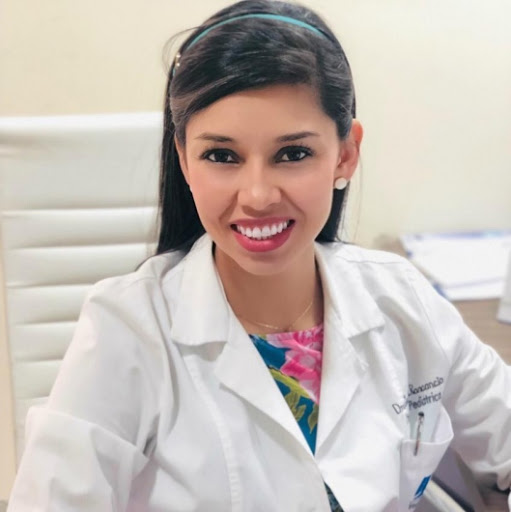 Dra. Claudia Roncancio Pardo, Ortopedista y Traumatólogo