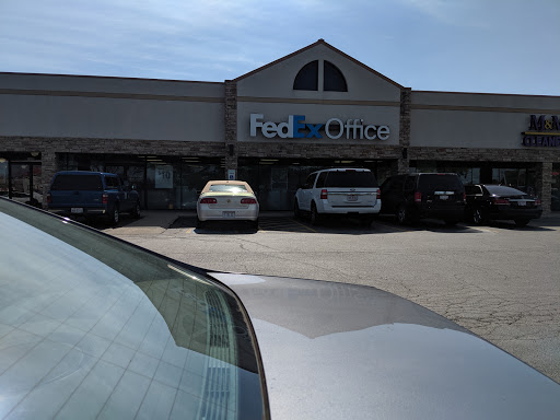 Print Shop «FedEx Office Print & Ship Center», reviews and photos, 1189 Miamisburg Centerville Rd, Washington Township, OH 45459, USA
