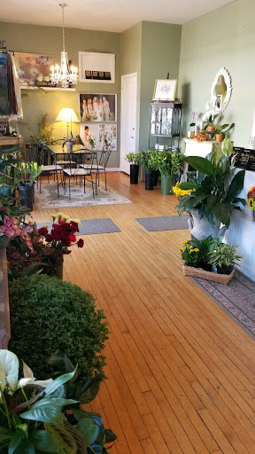 Florist «Agnew Florist-Watertown», reviews and photos, 587 Main St, Watertown, CT 06795, USA