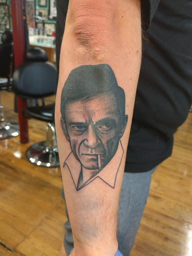 Tattoo Shop «Dedication Tattoo», reviews and photos, 1905 S Broadway, Denver, CO 80210, USA