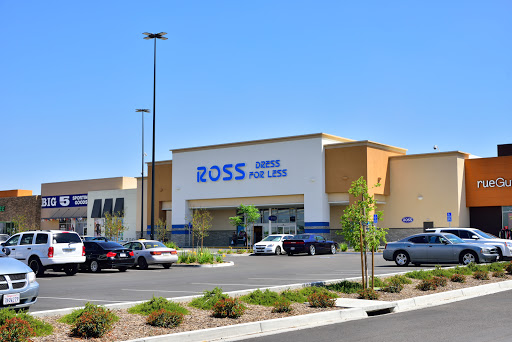 Clothing Store «Ross Dress for Less», reviews and photos, 720 Woollomes Ave, Delano, CA 93215, USA