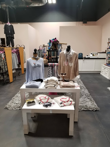 Boutique «Pink Poppy Artisans Boutique», reviews and photos, 114 W 8th St, Georgetown, TX 78626, USA