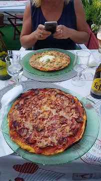 Plats et boissons du Pizzeria de la Varenne à Arques-la-Bataille - n°2