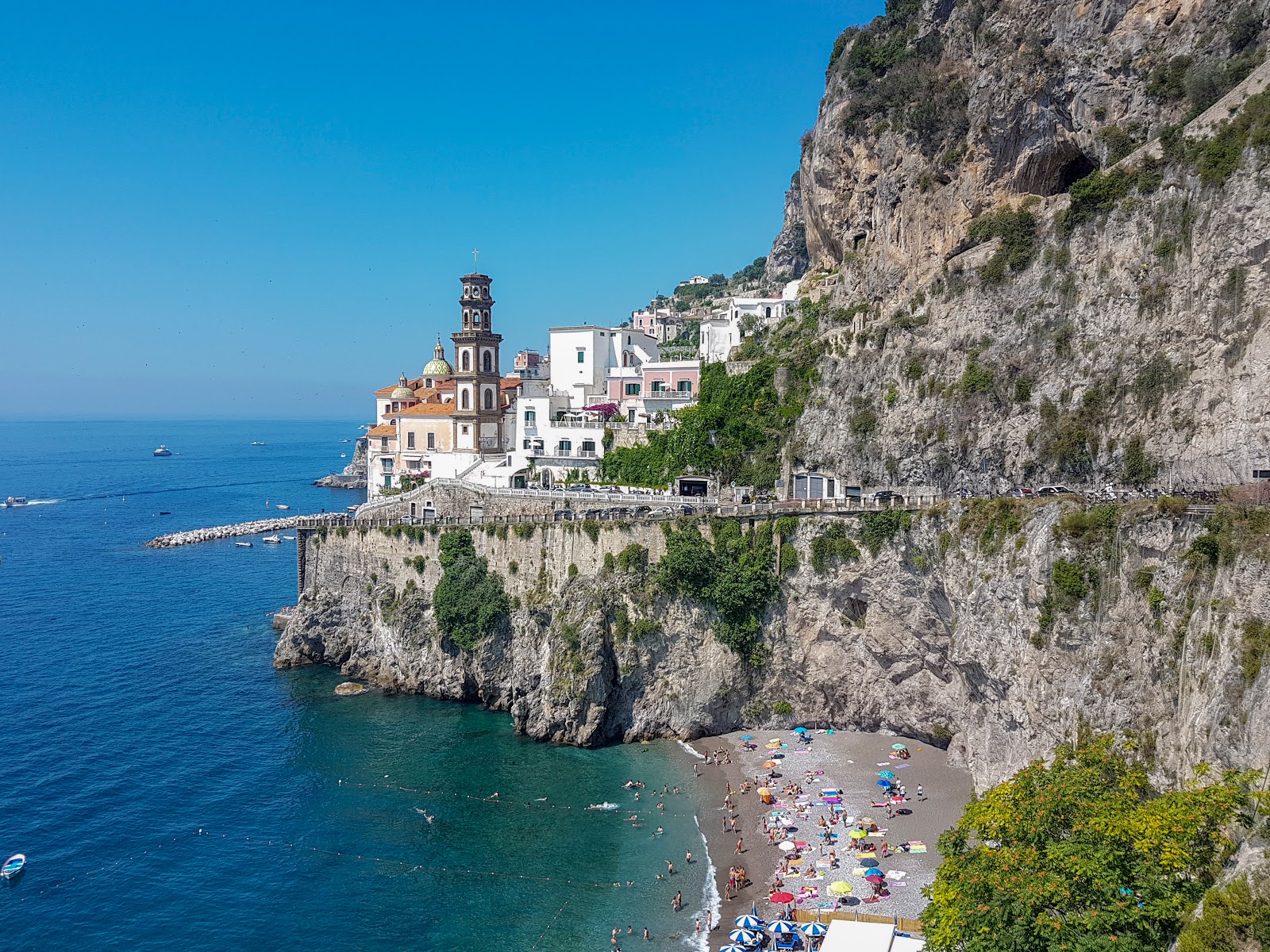 Foto von Spiaggia di Castiglione Cove mit kleine bucht
