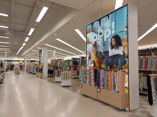 Fabric Store «Jo-Ann Fabrics and Crafts», reviews and photos, 4610 S Cleveland Ave, Fort Myers, FL 33907, USA