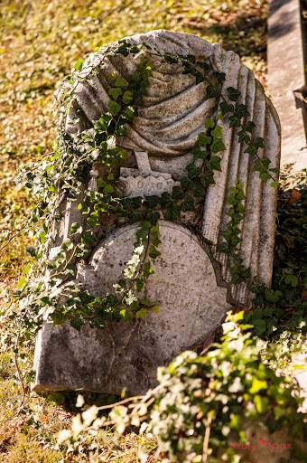 Funeral Home «Loudon Park Cemetery & Loudon Park Funeral Home», reviews and photos, 3620 Wilkens Ave, Baltimore, MD 21229, USA